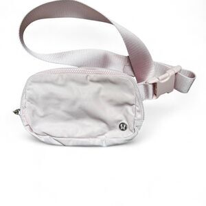 Lululemon Women's Pink Bag